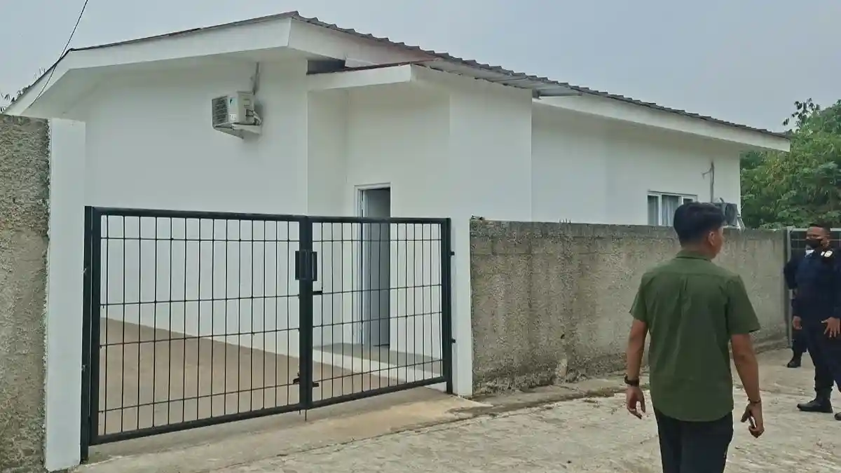 LAPAS CIBINONG BOGOR: OMBUDSMAN BOONG 'VILLA' MAFIA NAPI, WHISKEY-TV LEDAR GYM & SIMULATOR GOLF DI ROBOHKAN